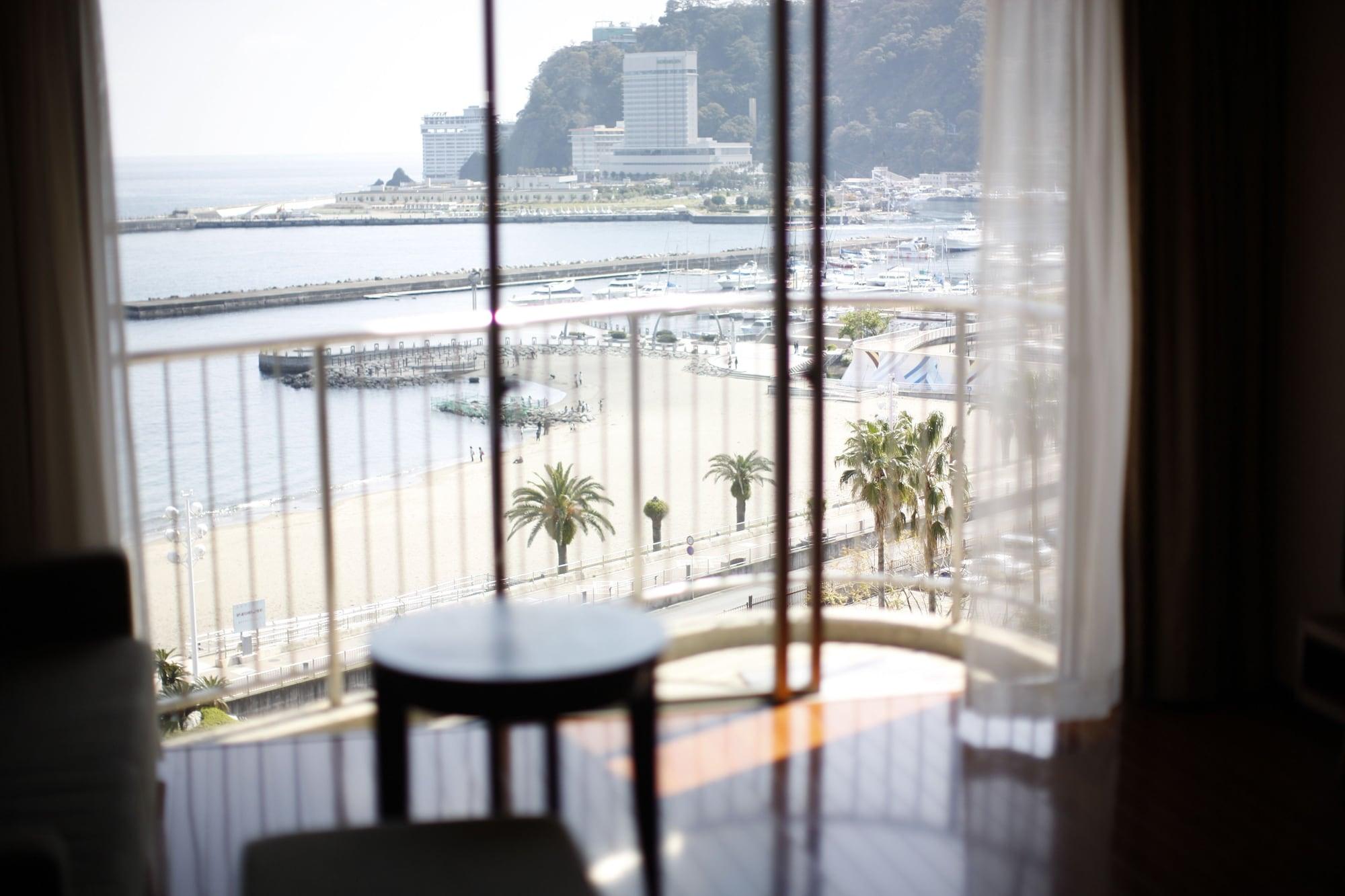 Atami Seaside Spa & Resort Buitenkant foto